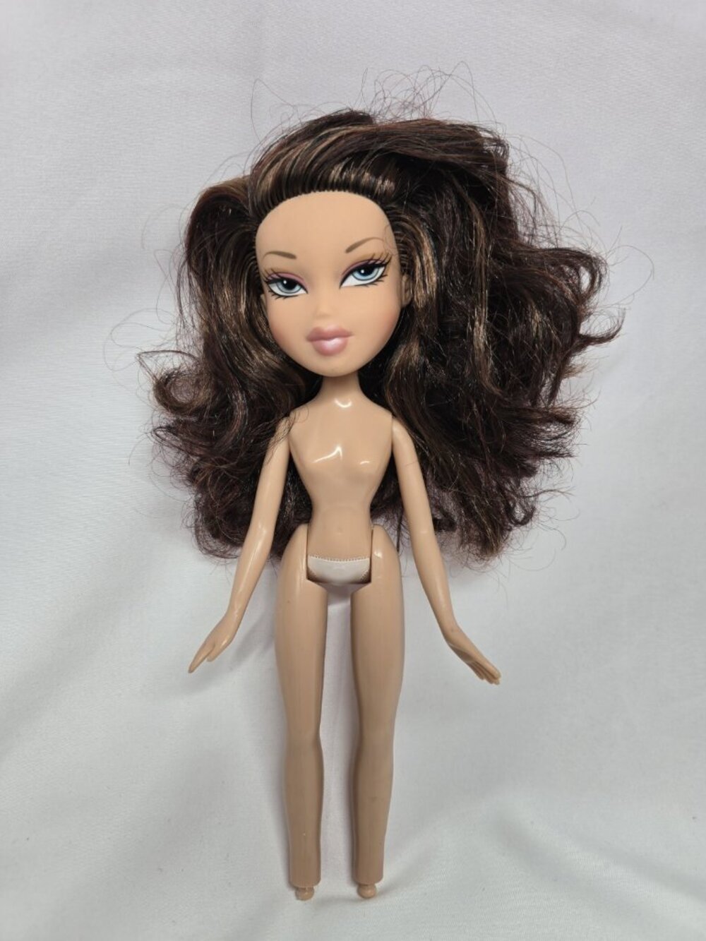BRATZ Magic Makeup Katia Doll- NUDE- VTG